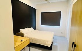 Avenue Residence